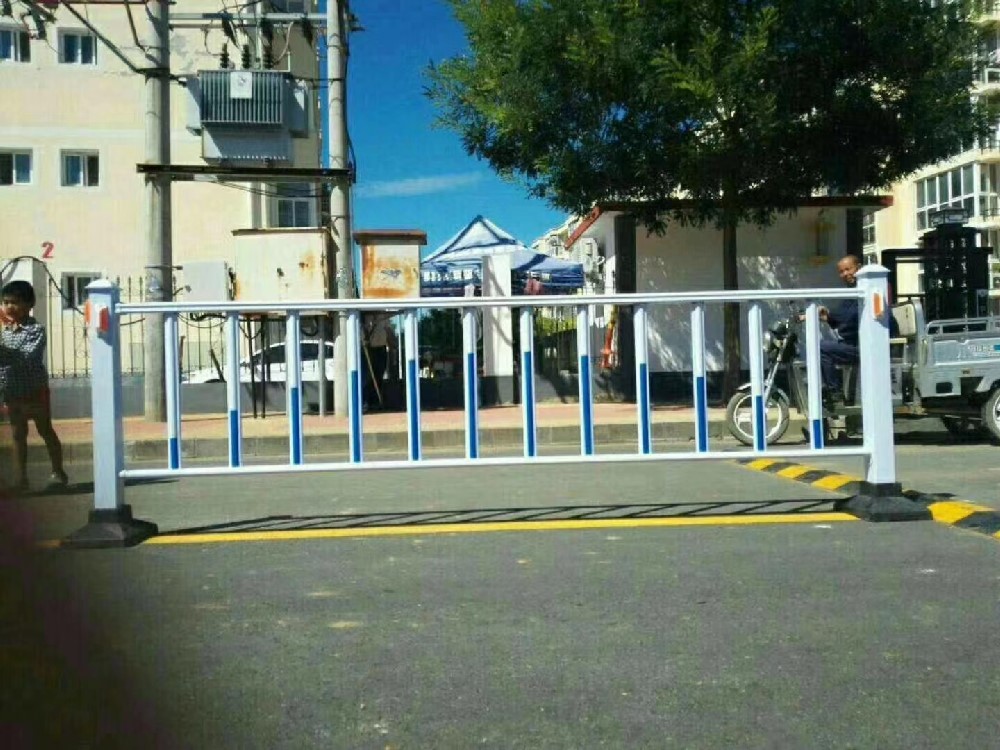 香格里拉市政道路护栏